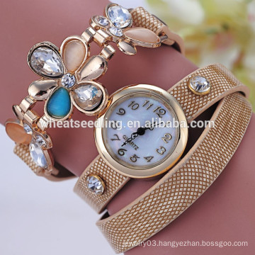 Trendy leather watchband women watch